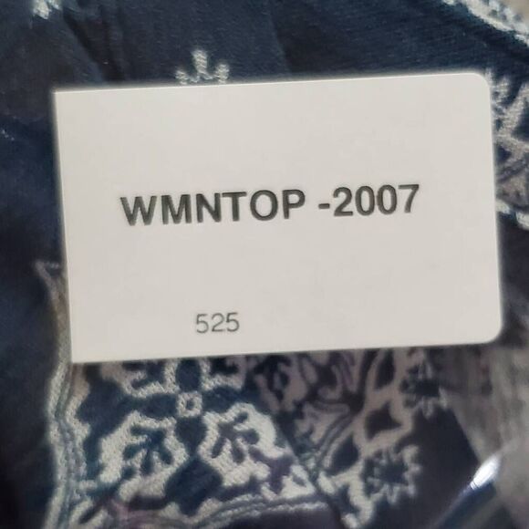 Daytrip Sleeveless Blouse Women’s Medium Blue White Boho Print Keyhole Tank Top - Picture 6 of 6